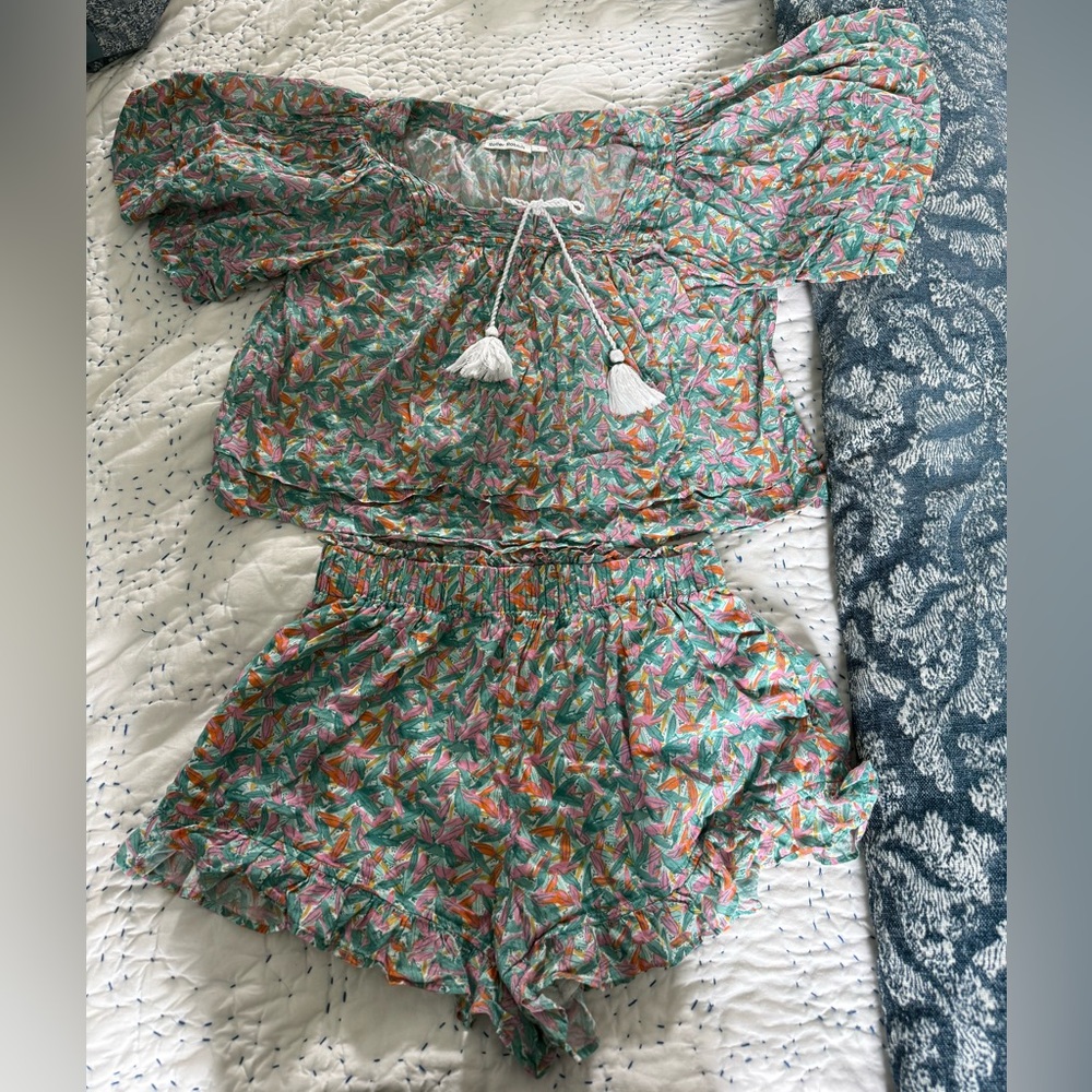 Roller Rabbit Green and Pink Patterned Garment shorts and shirt set